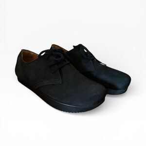 Earth Suede Shoes Men’s Size 10